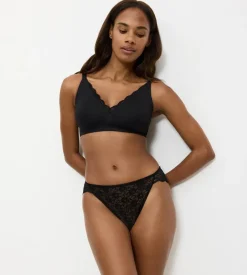 Minimizer Bras|Fuller Cups><noscript><img width=
