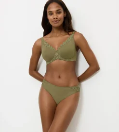 Minimizer Bras|Fuller Cups><noscript><img width=