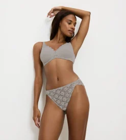 Minimizer Bras|Fuller Cups><noscript><img width=