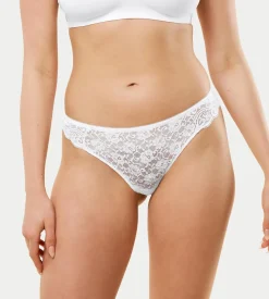String, Brazilian><noscript><img width=