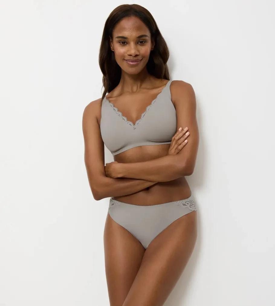 Minimizer Bras|Fuller Cups>Triumph AMOURETTE Silentgrey