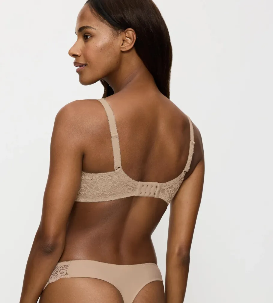 Minimizer Bras|Fuller Cups>Triumph AMOURETTE Skin