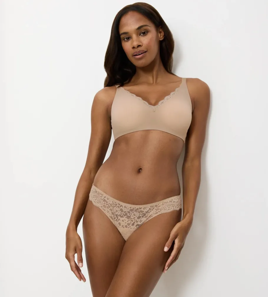 Minimizer Bras|Fuller Cups>Triumph AMOURETTE Skin