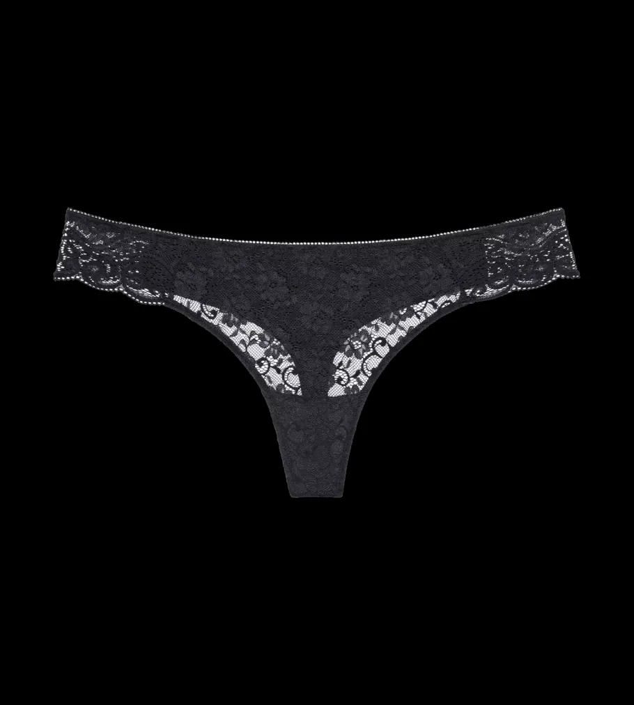 String, Brazilian>Triumph AMOURETTE Black