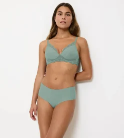 Non-wired Bras|Padded Bras><noscript><img width=