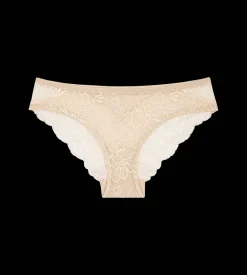 String, Brazilian|Seamless>Triumph AMOURETTE CHARM CreamyDream
