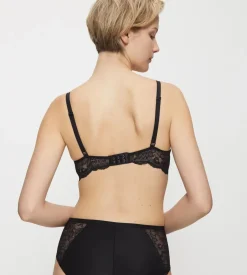 Fuller Cups|Underwired Bras><noscript><img width=