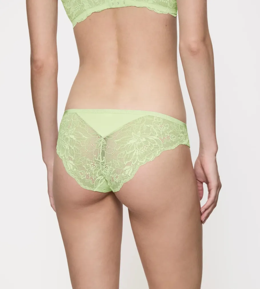 String, Brazilian|Seamless>Triumph AMOURETTE CHARM Sherbetgreen
