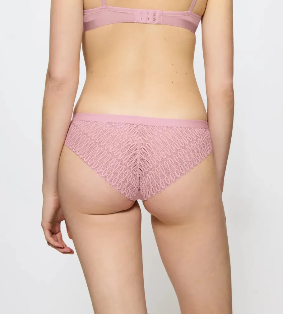 String, Brazilian|Seamless>Triumph AURA SPOTLIGHT Sunrosepink