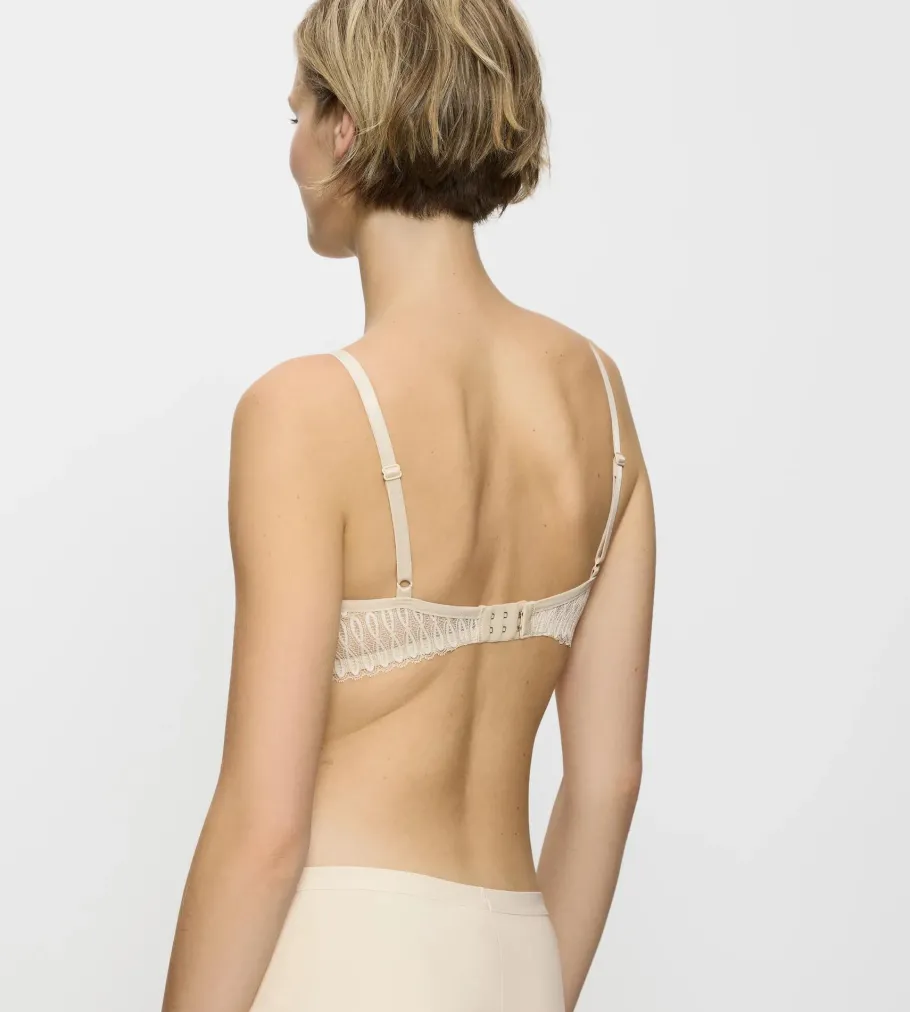 Fuller Cups|Underwired Bras>Triumph AURA SPOTLIGHT CreamyDream