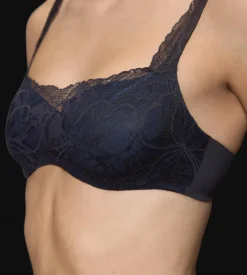 Underwired Bras|Padded Bras><noscript><img width=