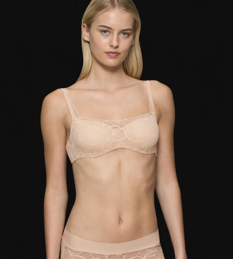 Underwired Bras|Padded Bras>Triumph BODY MAKE-UP ILLUSION LACE NudeBeige