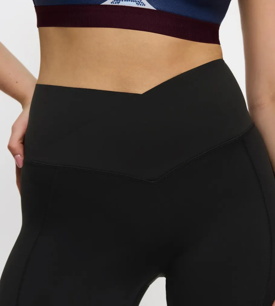 Leggings, Shirts>Triumph CARDIO RTW Black
