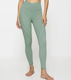 Leggings, Shirts><noscript><img width=