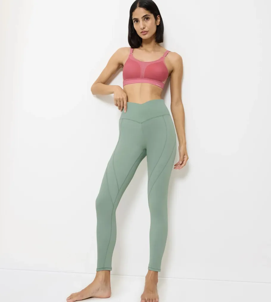 Leggings, Shirts>Triumph CARDIO RTW Abstinthe
