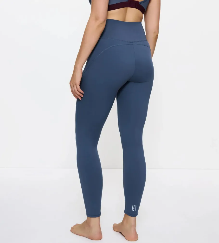 Leggings, Shirts>Triumph CARDIO RTW CrownBlue