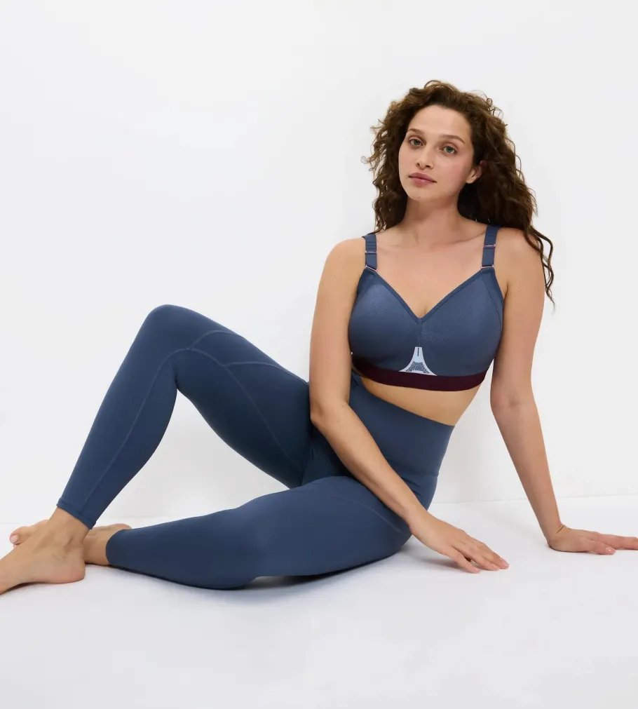 Leggings, Shirts>Triumph CARDIO RTW CrownBlue