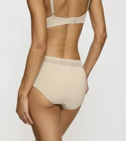 High Waisted><noscript><img width=