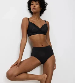 Non-wired Bras|Padded Bras><noscript><img width=
