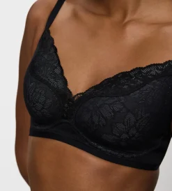 Non-wired Bras|Padded Bras><noscript><img width=