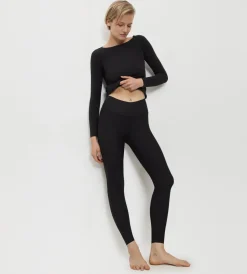 Lift Smart Shop Now|Leggings, Shirts><noscript><img width=