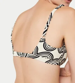 Bikinis><noscript><img width=