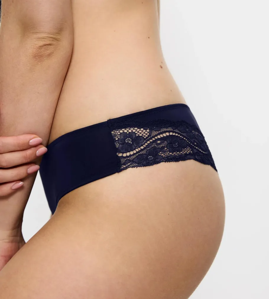 String, Brazilian>Triumph LOVELY MICRO DarkBlue