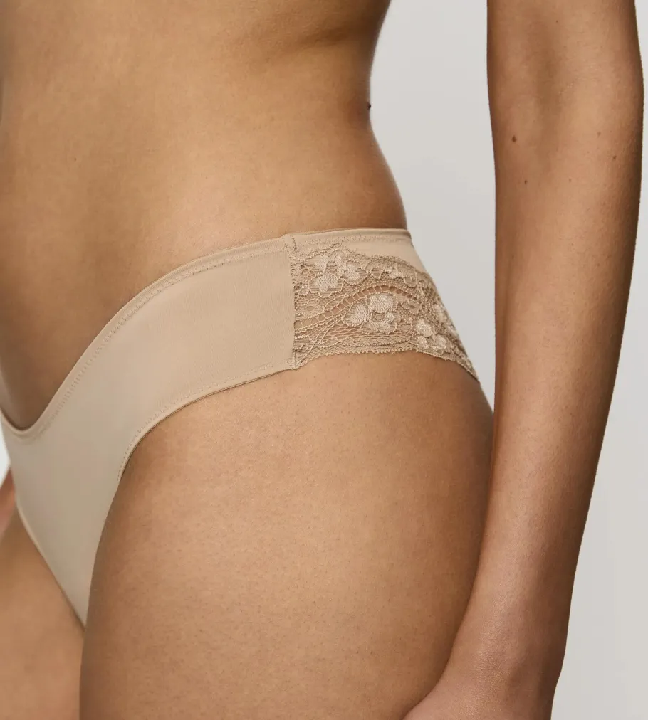 String, Brazilian>Triumph LOVELY MICRO SmoothSkin