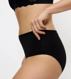 High Waisted><noscript><img width=