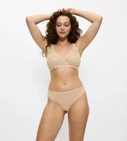 String, Brazilian><noscript><img width=