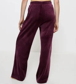 Trousers><noscript><img width=