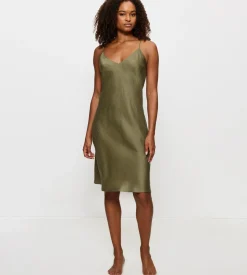 Nightdresses>Triumph SILKY SENSUALITY MartiniOlive