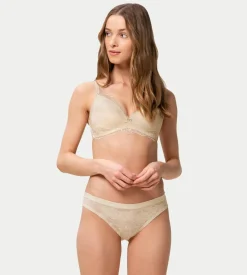 String, Brazilian><noscript><img width=