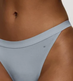 Lift Smart Shop Now|String, Brazilian><noscript><img width=