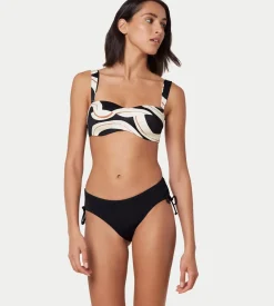 Bikinis><noscript><img width=