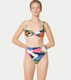 Bikinis><noscript><img width=