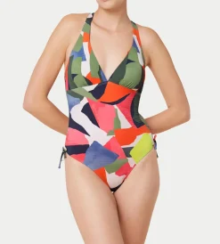 Swimsuits><noscript><img width=