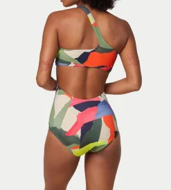 Swimsuits><noscript><img width=