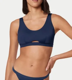 Bikinis><noscript><img width=
