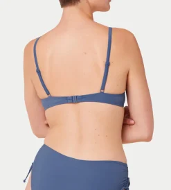 Bikinis><noscript><img width=