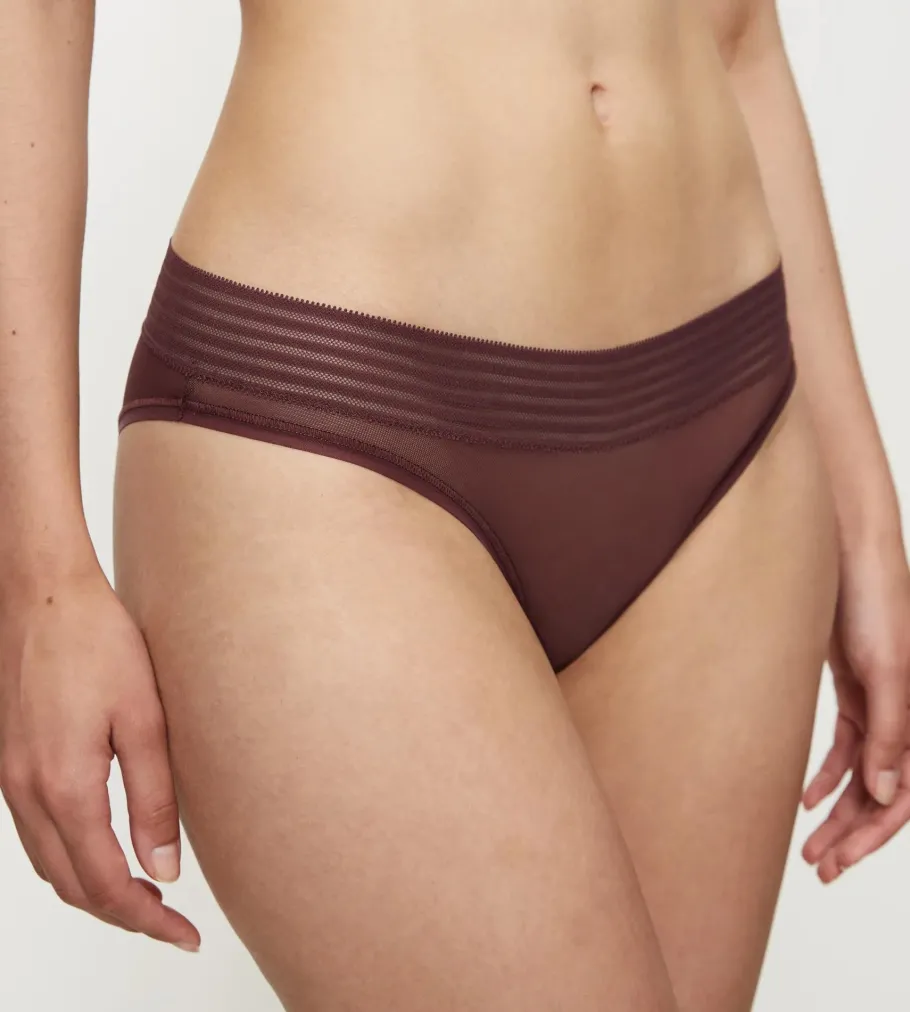 Hipster|Seamless>Triumph TEMPTING SHEER Decadentchocolate