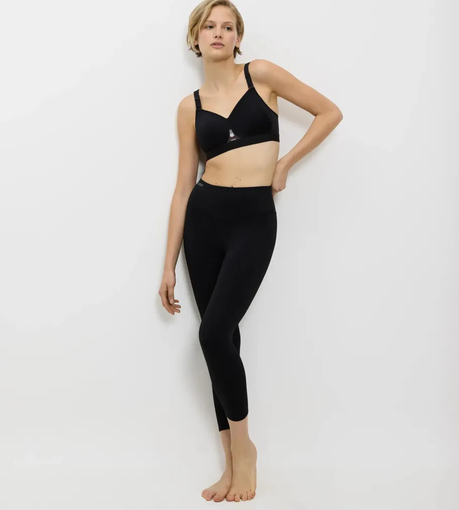 Fuller Cups|Non-wired Bras>Triumph TRIACTION GRAVITY LITE Black