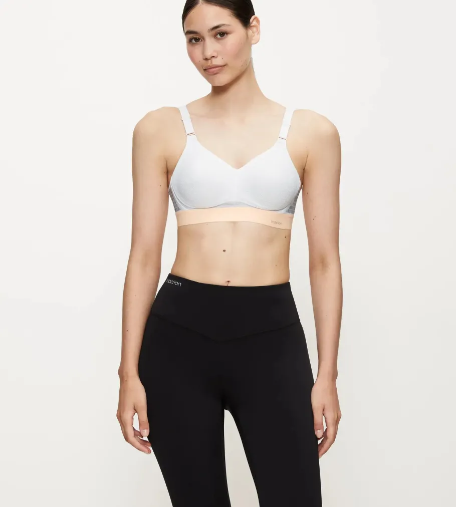 Fuller Cups|Non-wired Bras>Triumph TRIACTION HYBRID LITE White