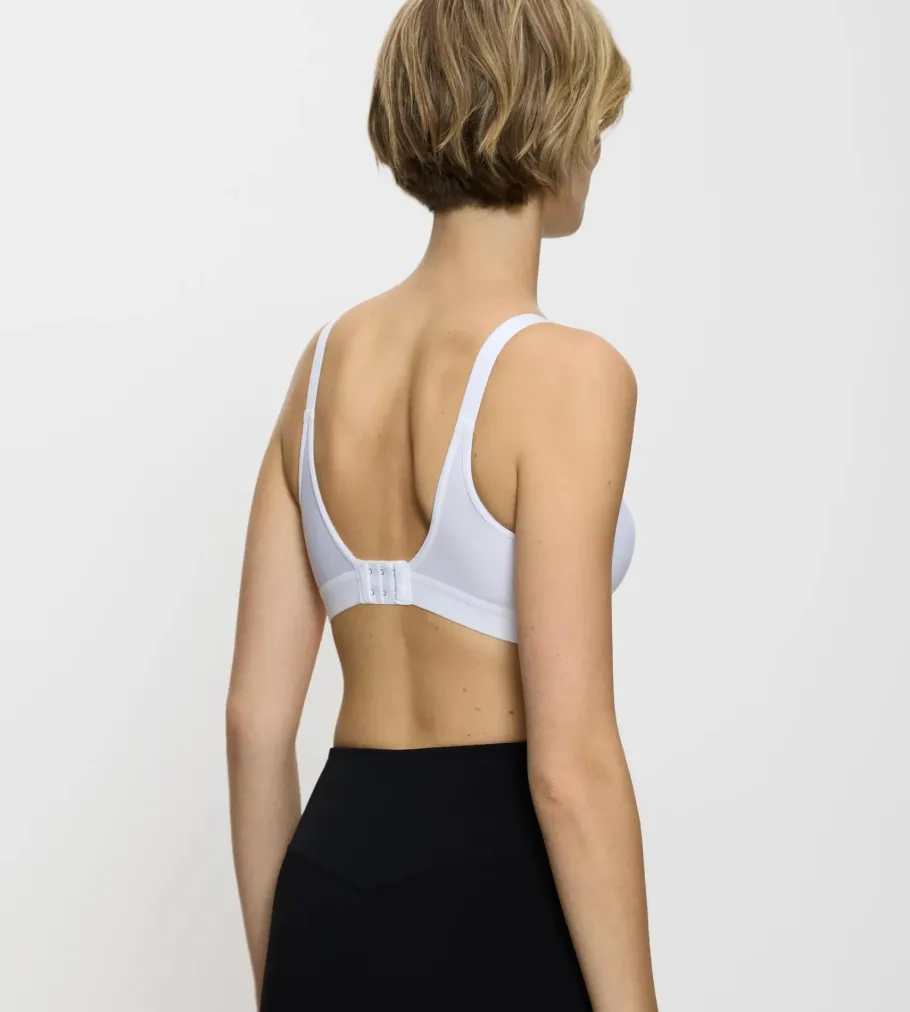 Fuller Cups|Non-wired Bras>Triumph TRIACTION WELLNESS White