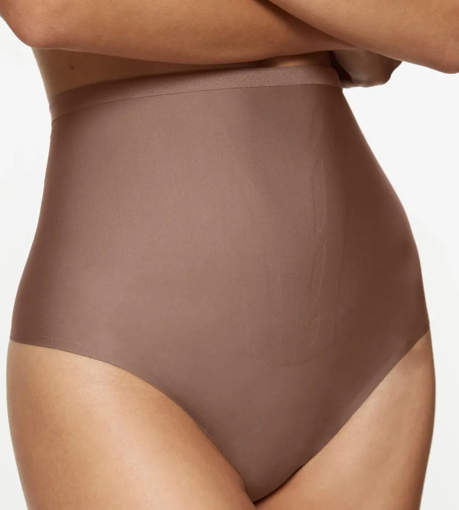 Lift Smart Shop Now|String, Brazilian>Triumph SHAPE SMART Toastedalmond