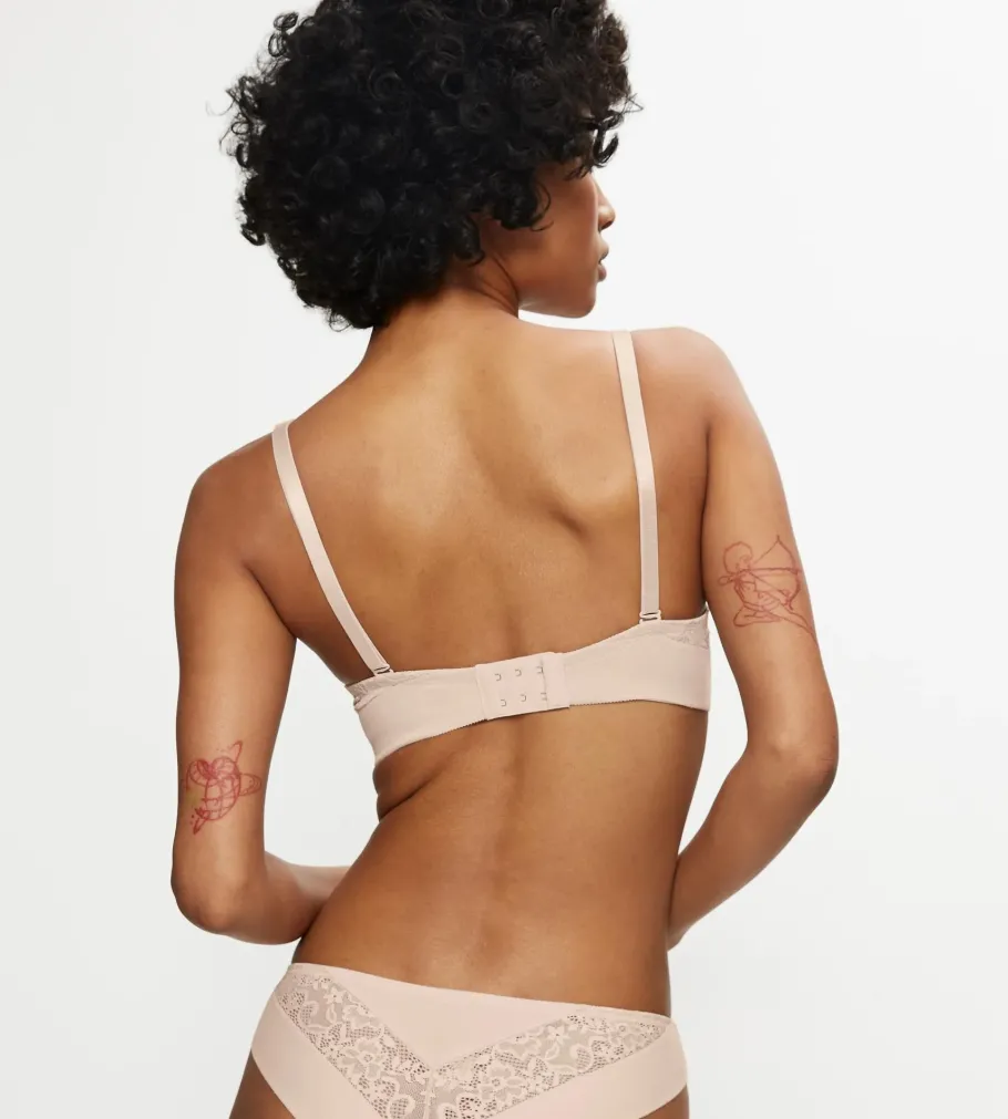Fuller Cups|Underwired Bras>Triumph VIVID SPOTLIGHT CameoBeige