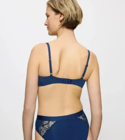 Fuller Cups|Underwired Bras><noscript><img width=