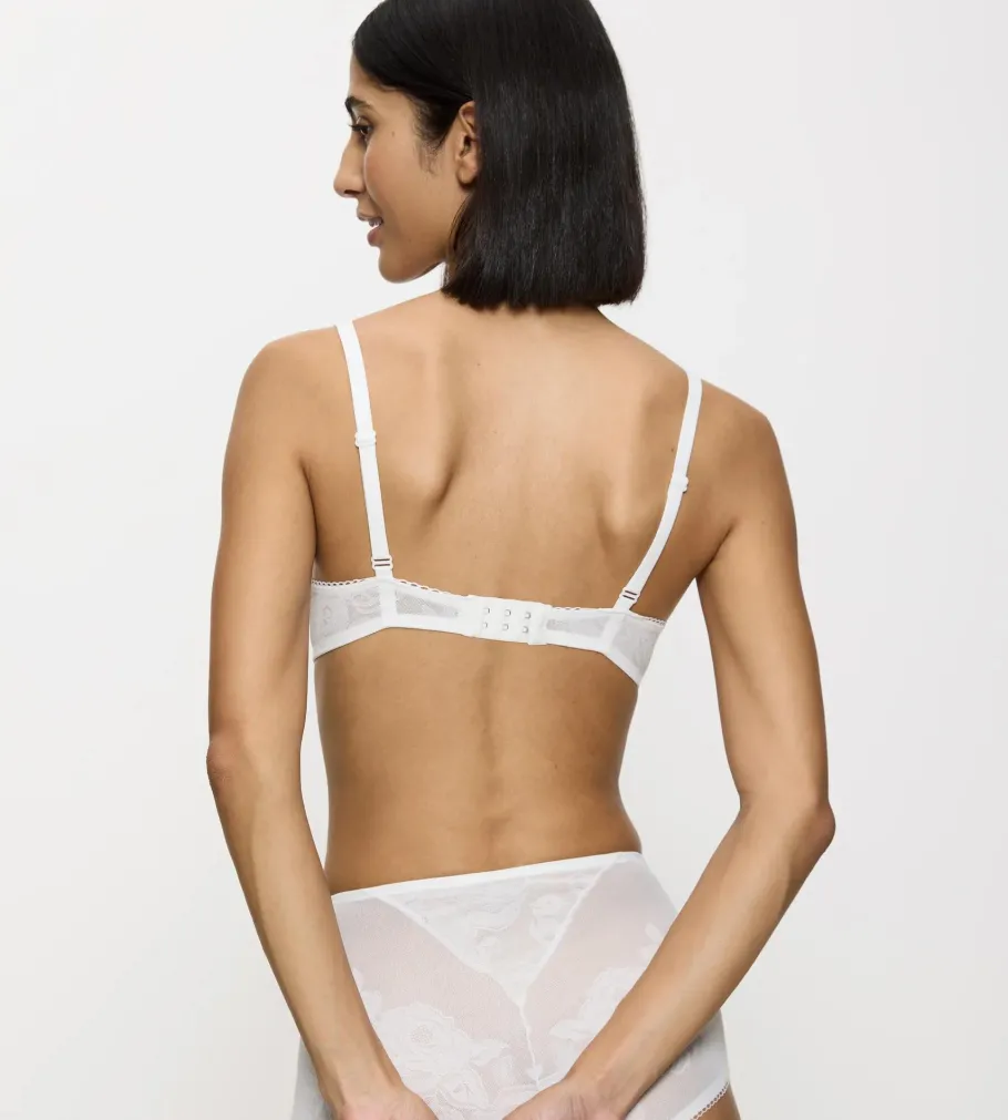 Fuller Cups|Underwired Bras>Triumph WILD ROSE SENSATION SilkWhite