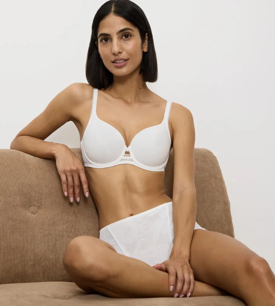 Fuller Cups|Underwired Bras>Triumph WILD ROSE SENSATION SilkWhite