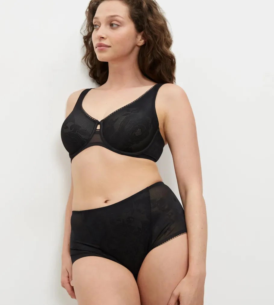 Minimizer Bras|Fuller Cups>Triumph WILD ROSE SENSATION Black